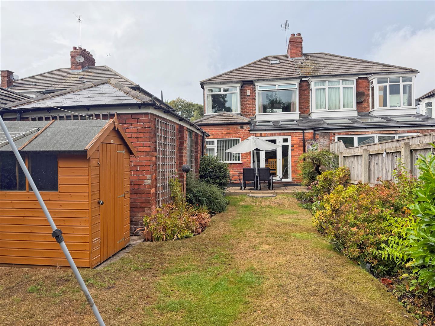 Overland Road, Cottingham